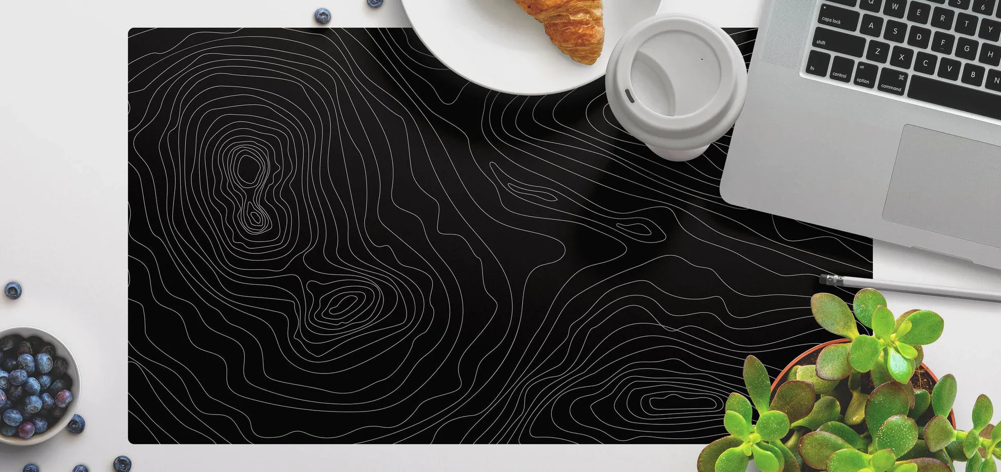Writing Surface Choosing the Best Writing Surface for Your Desk 2022 – Realcozy